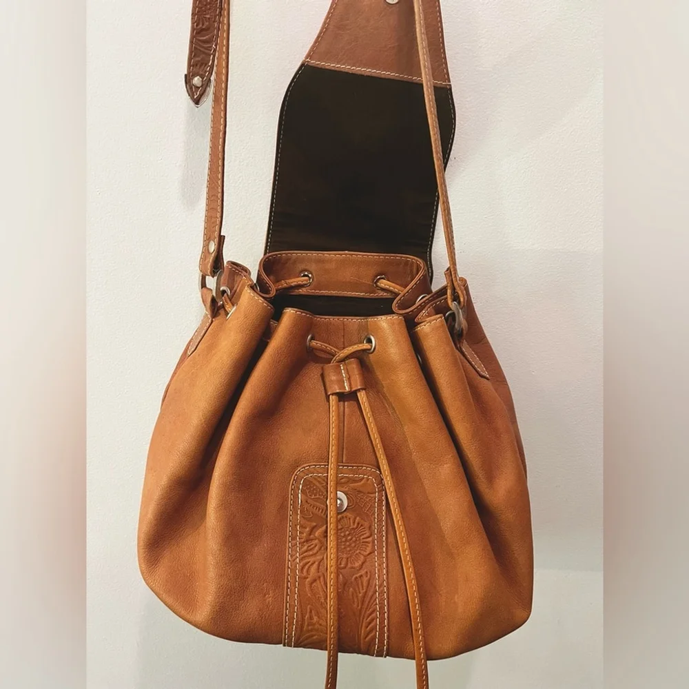 Vintage Brown Leather Floral Boho Crossbody Western Buckle Bucket Bag Purse - Picture 5 of 7